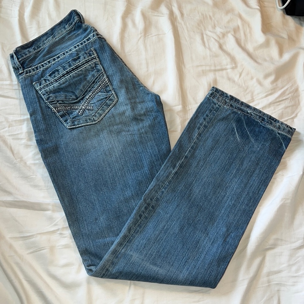 BKE men’s Derek straight leg jeans